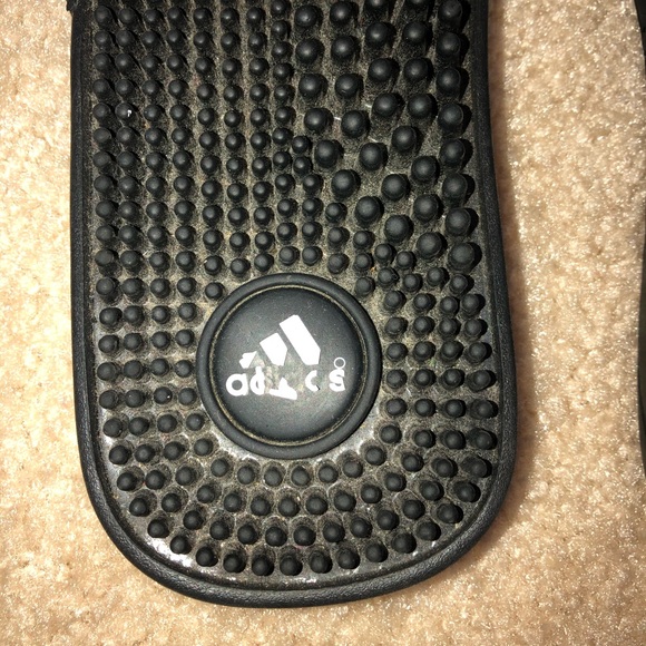 ADIDAS Slip On Slides - Picture 4 of 6